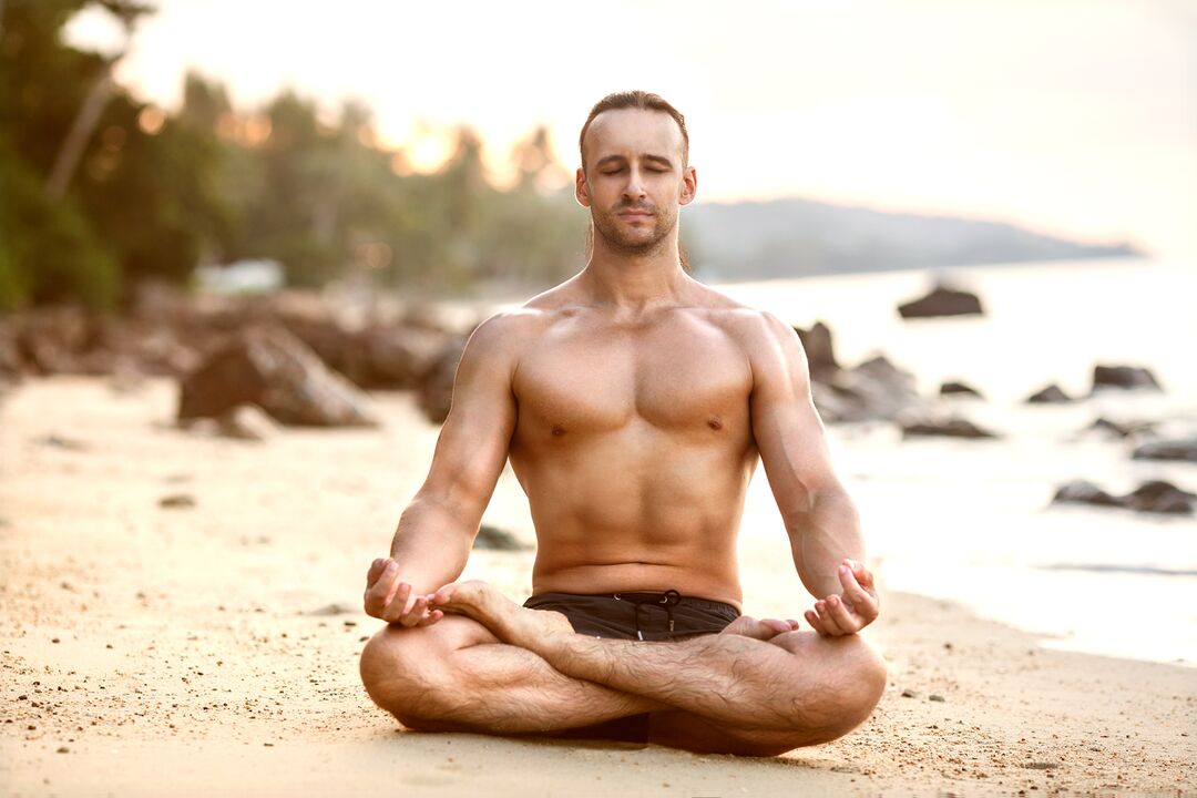 yoga för att öka styrkan efter 60